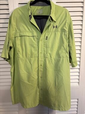 Under Armour Loose Heat Gear Size 2XL Green Fishing Short Sleeve Shirt